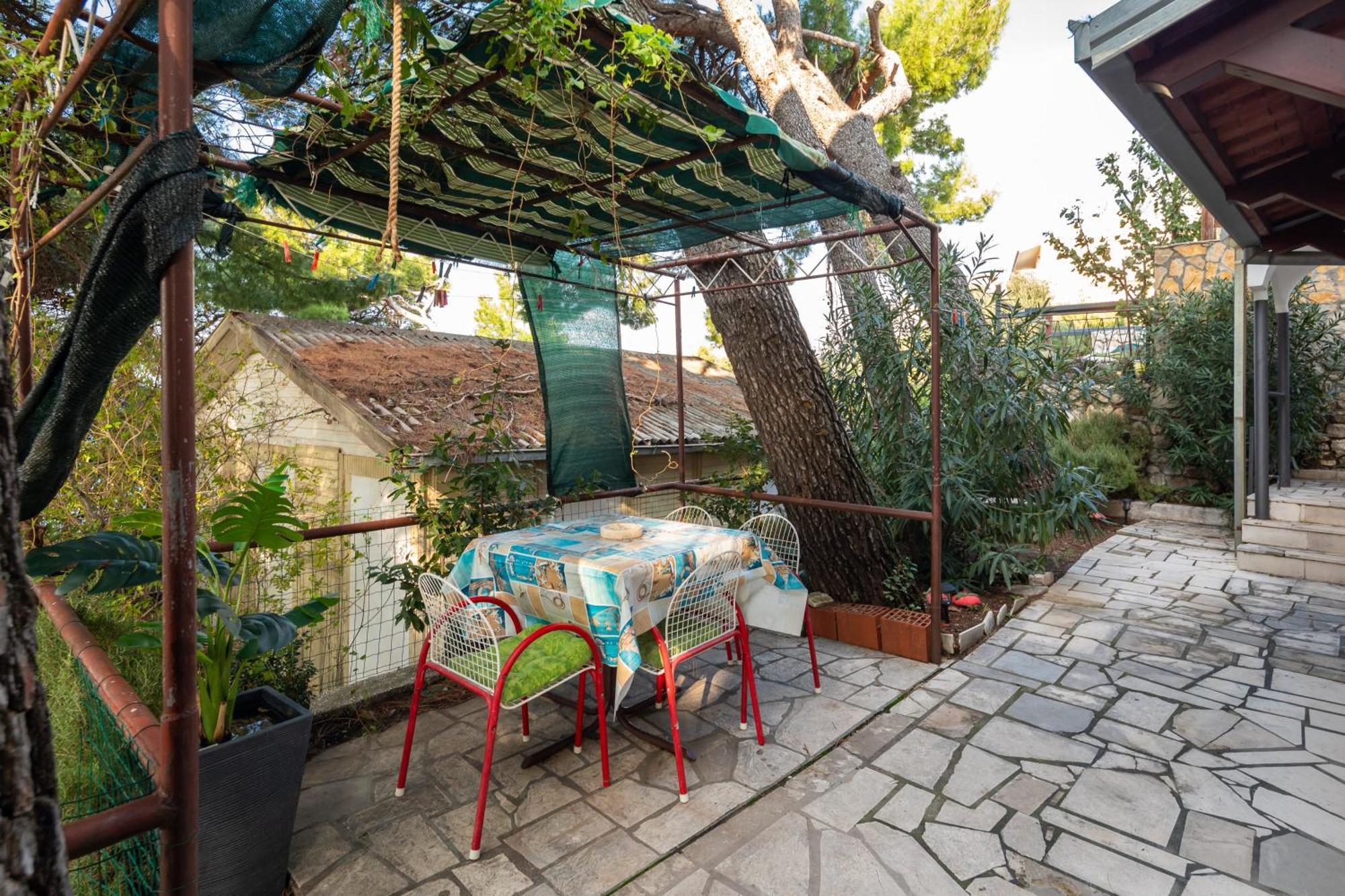 Urban Edge - Beach Apartments Omiš Exteriör bild
